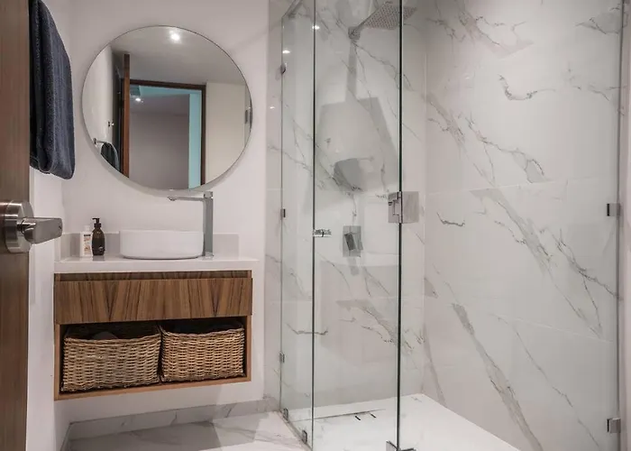 De Lujo, Alberca, Gym, Jacuzzi En Areas Comunes Apartamento